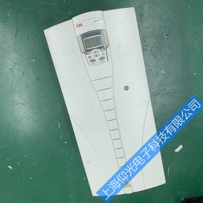 �Ϻ����I(y��)�S��ABB580׃�l��ֹͣ�����@ʾ߀������Ĺ��Ϸ������S��(���M(f��i)�z�ޣ�