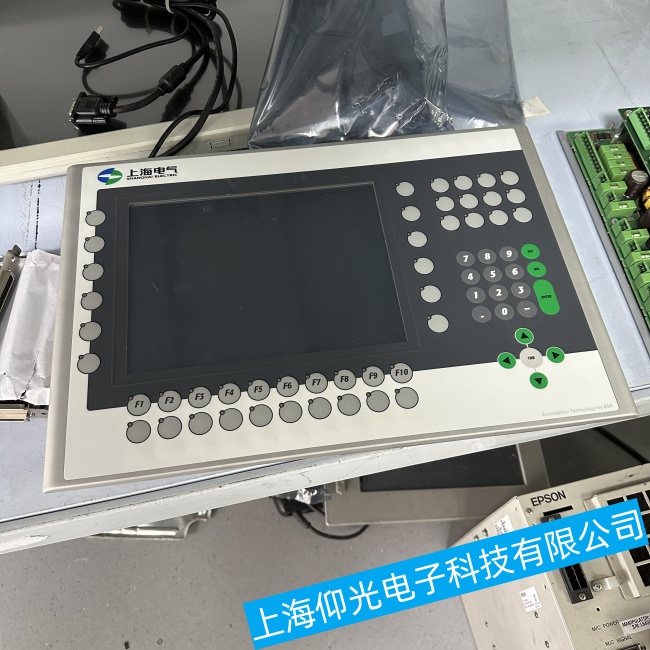 ����ؐ���R���ؙC(j��)5PC820.SX01-K01���\(y��n)���^����ͻȻֹͣ�\(y��n)�й��ϾS�޹��S